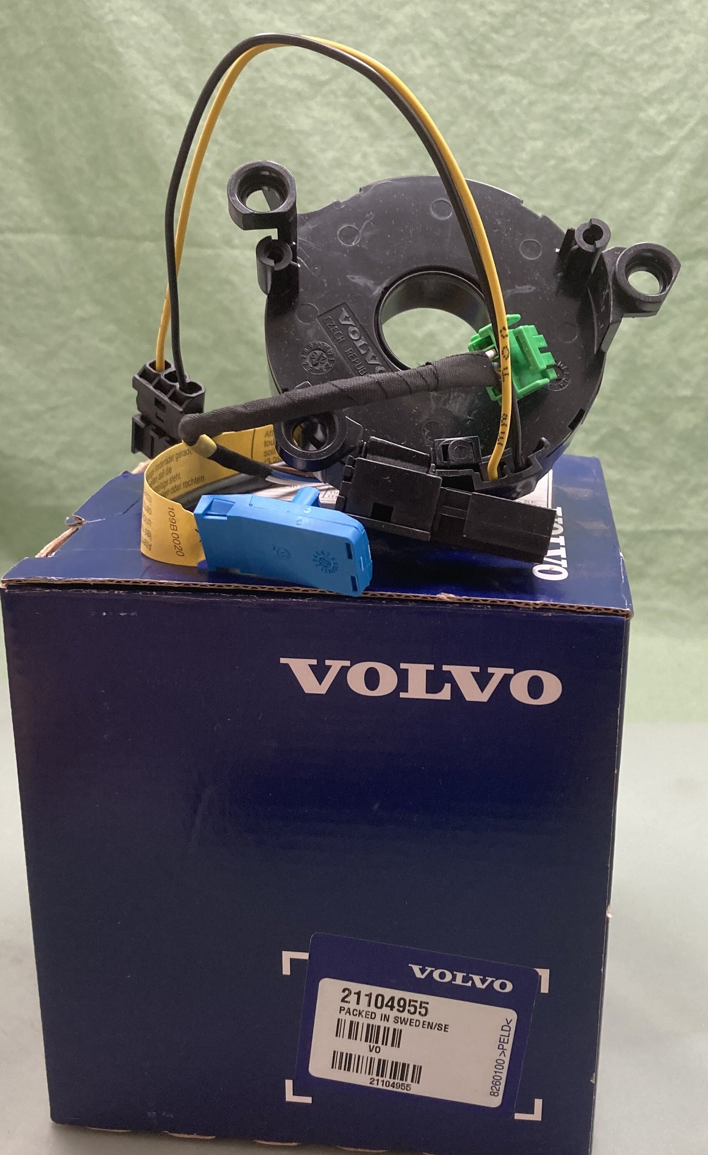 New Genuine Volvo 21104955 CONTACT REEL