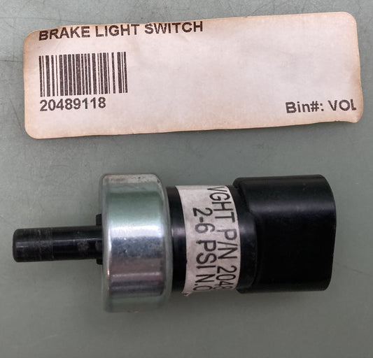 New Genuine Volvo 20489118 PRESSURE SWITCH
