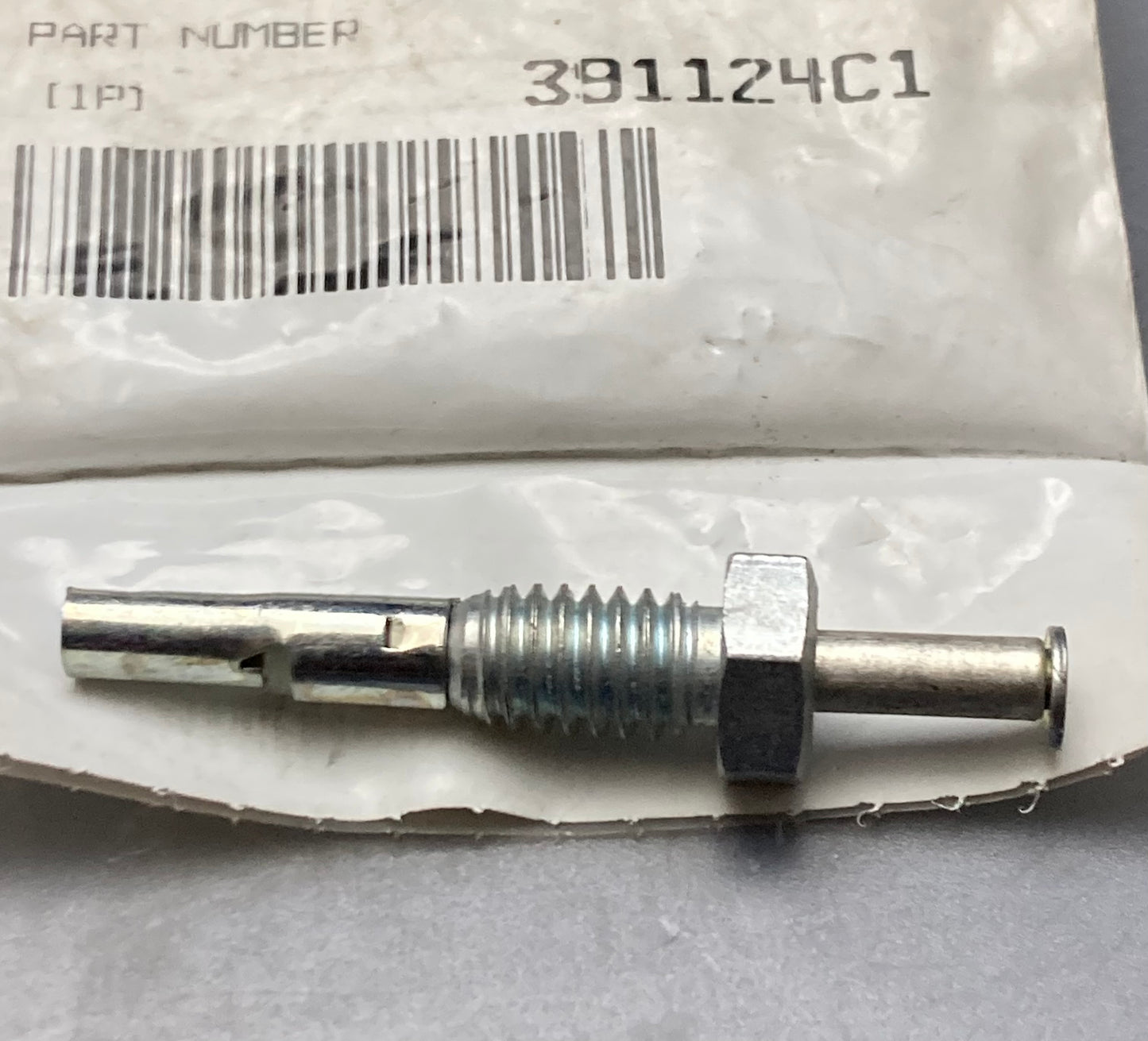 New Genuine International 391124C1 Switch