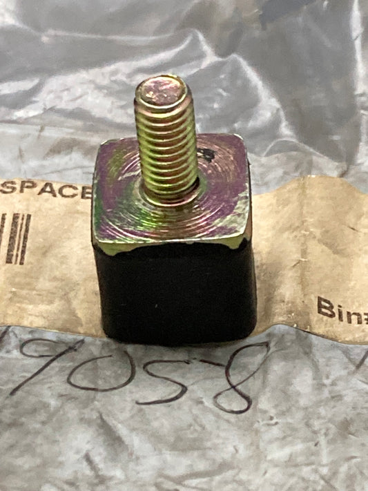 New Replaces Volvo 82249058 Rubber Spacer