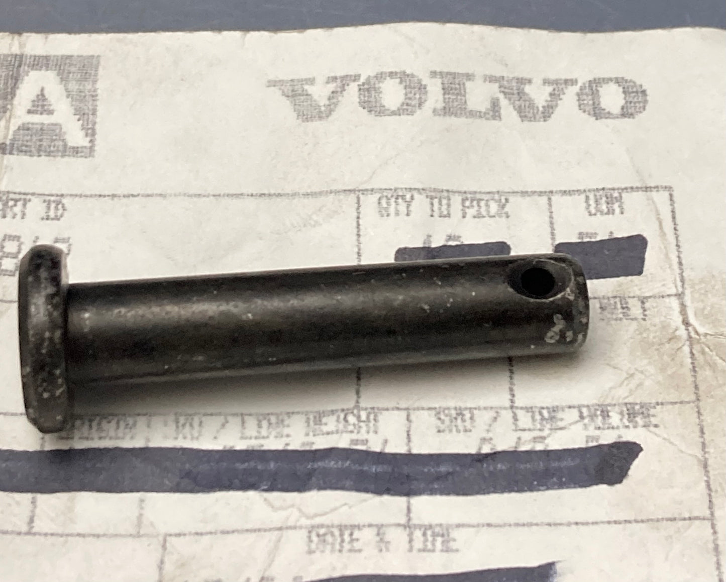 New Genuine Volvo 964862 Clevis Pin