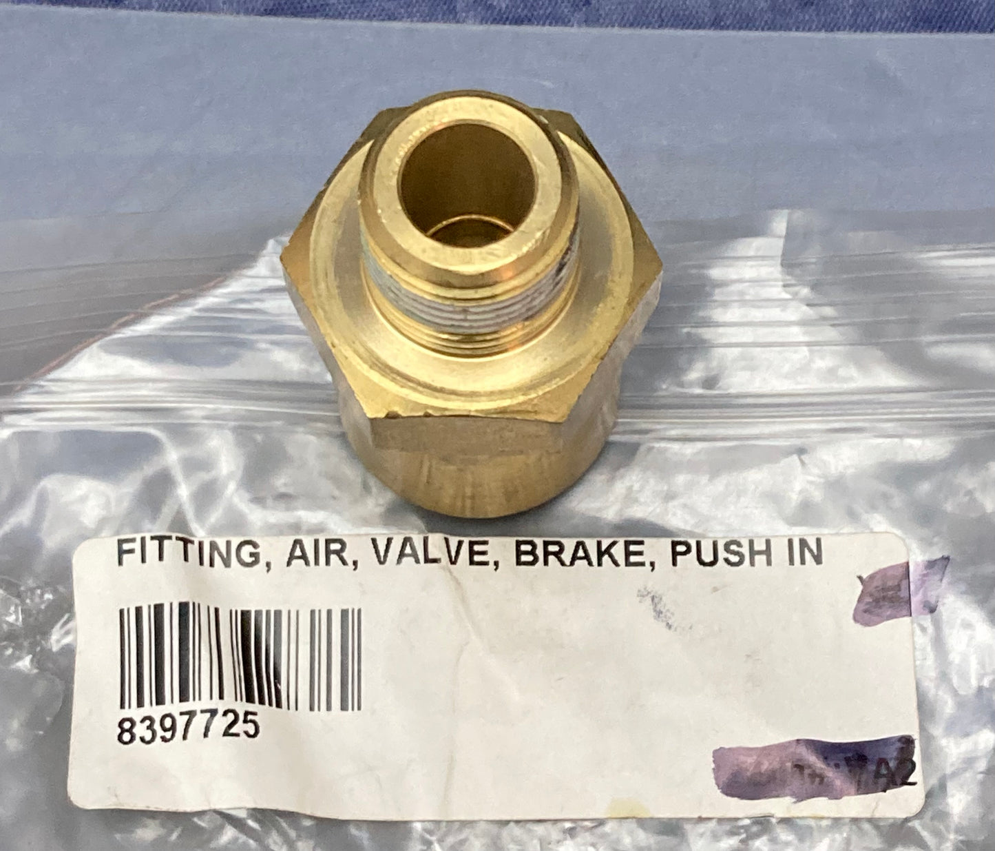 New Replaces Volvo 8397725 Brass PLC Male Connector 5/8 X 3/8in