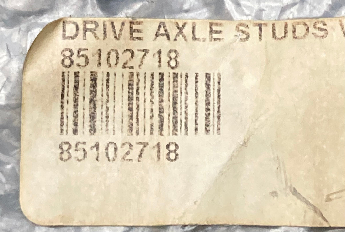 New Replaces Volvo 85102718 Stud