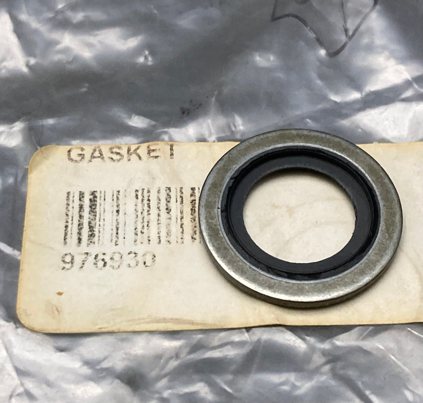 New Replaces Volvo 976930 Seal Ring