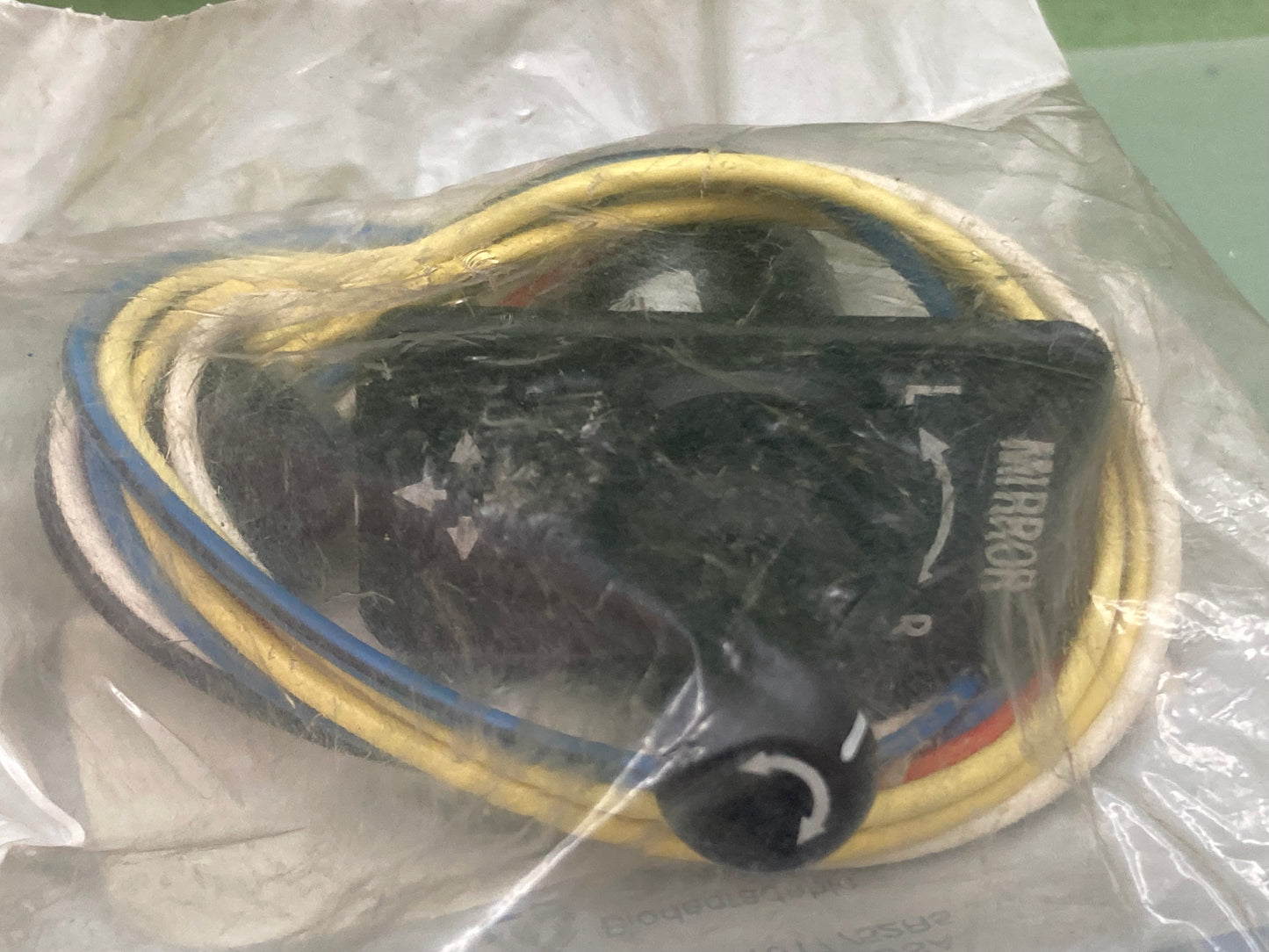New Genuine International 3515778C1 SWITCH PJOWER MIR