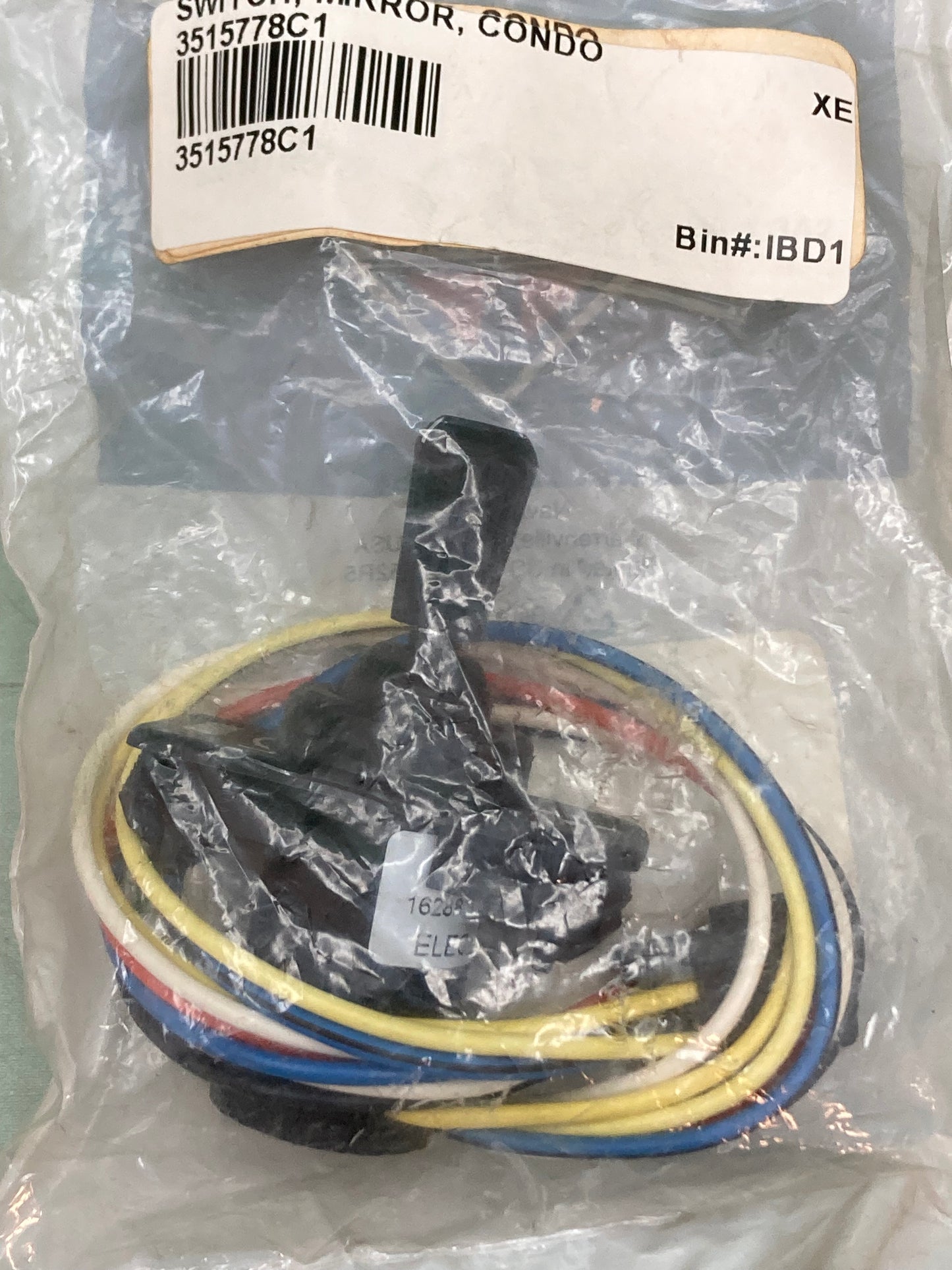 New Genuine International 3515778C1 SWITCH PJOWER MIR