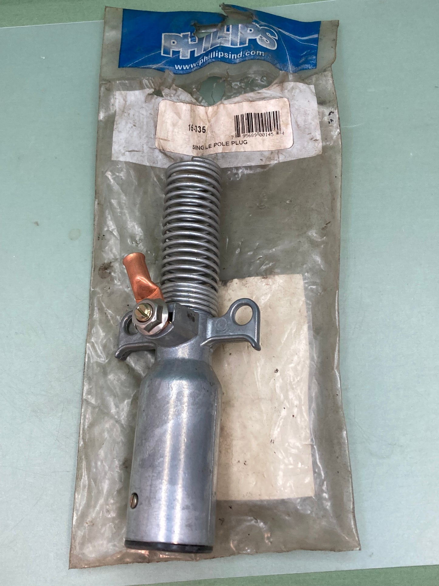 New Genuine Phillips 15-335 Single Pole Plug Only