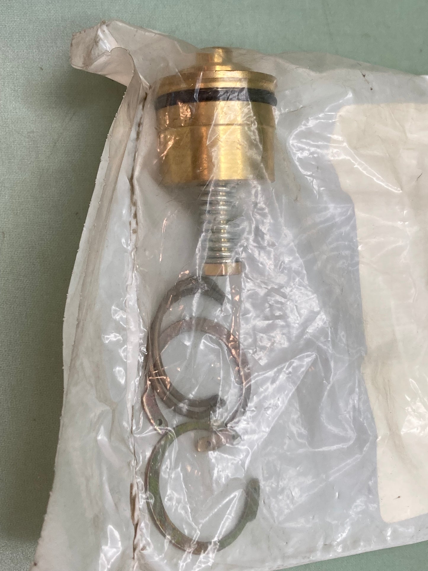 New Genuine International 2506990C91 Air Brake Safety Valve Kit