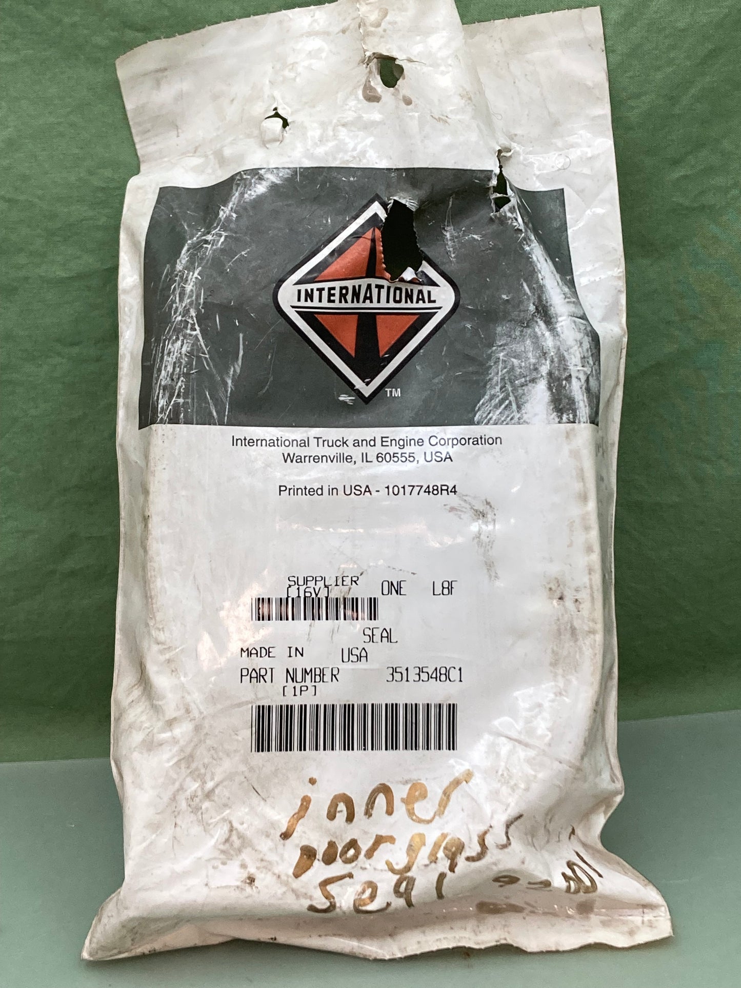 New Genuine International 3513548C1 Seal Door Glass Inner Lh