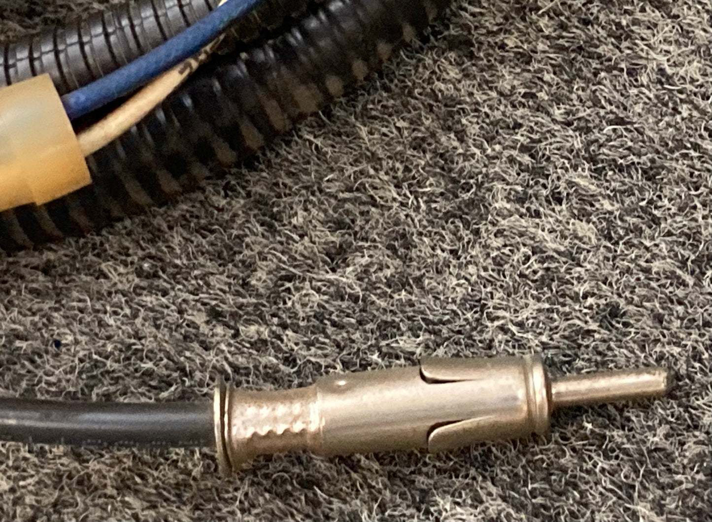 International 3530648C94 HARNESS BODY ACCESSORIES LEFT