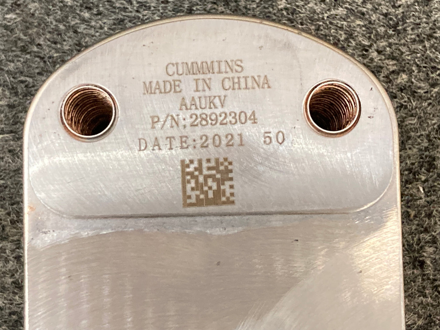 New Genuine Cummins 2892304 Cooler, Oil