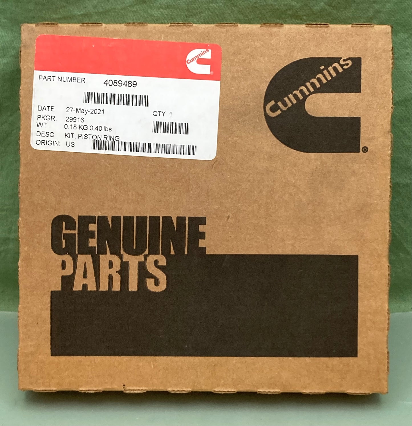 New Genuine Cummins 4089489 Piston Ring Set