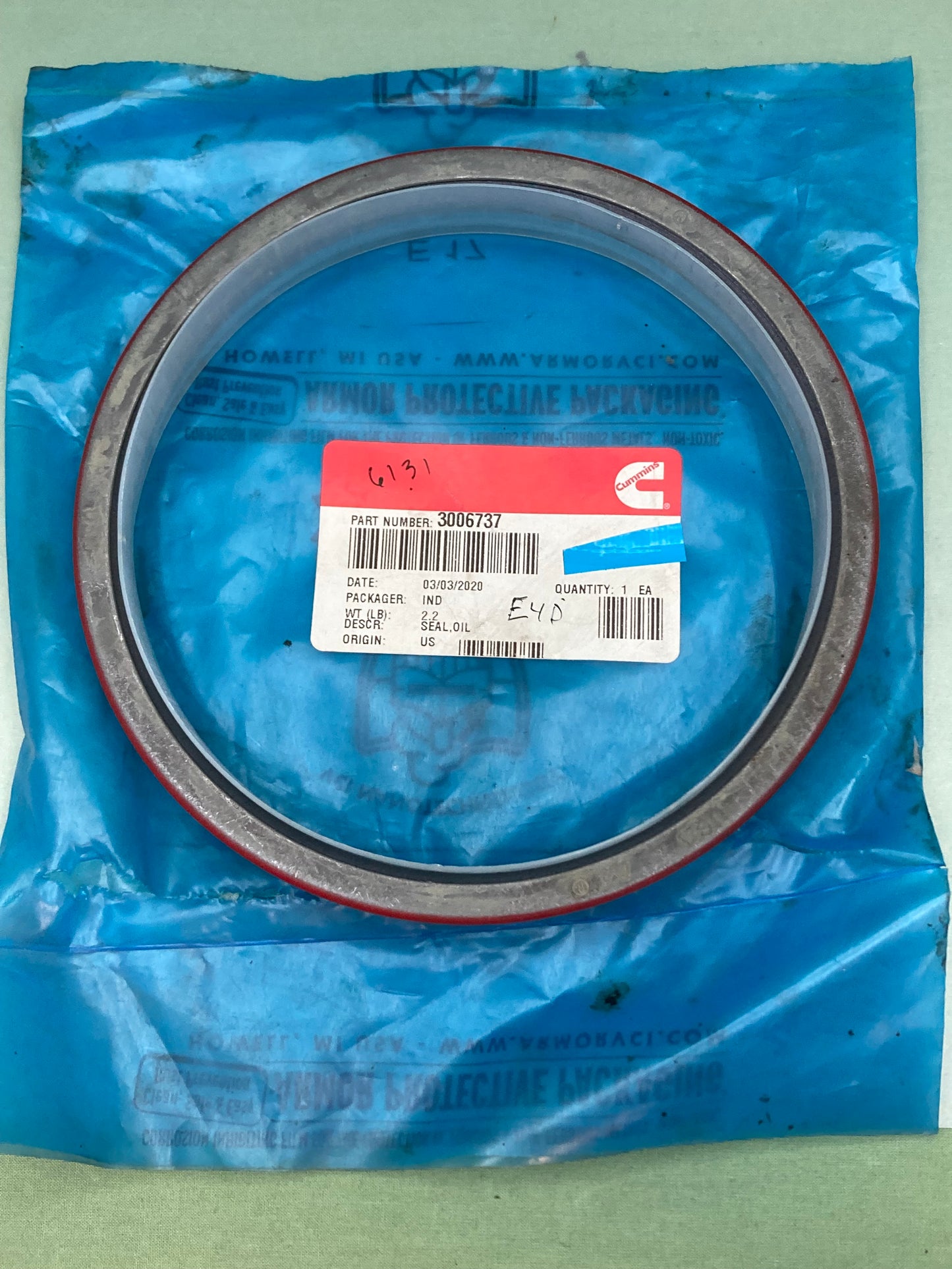 New Genuine Cummins 3006737 Oil Seal