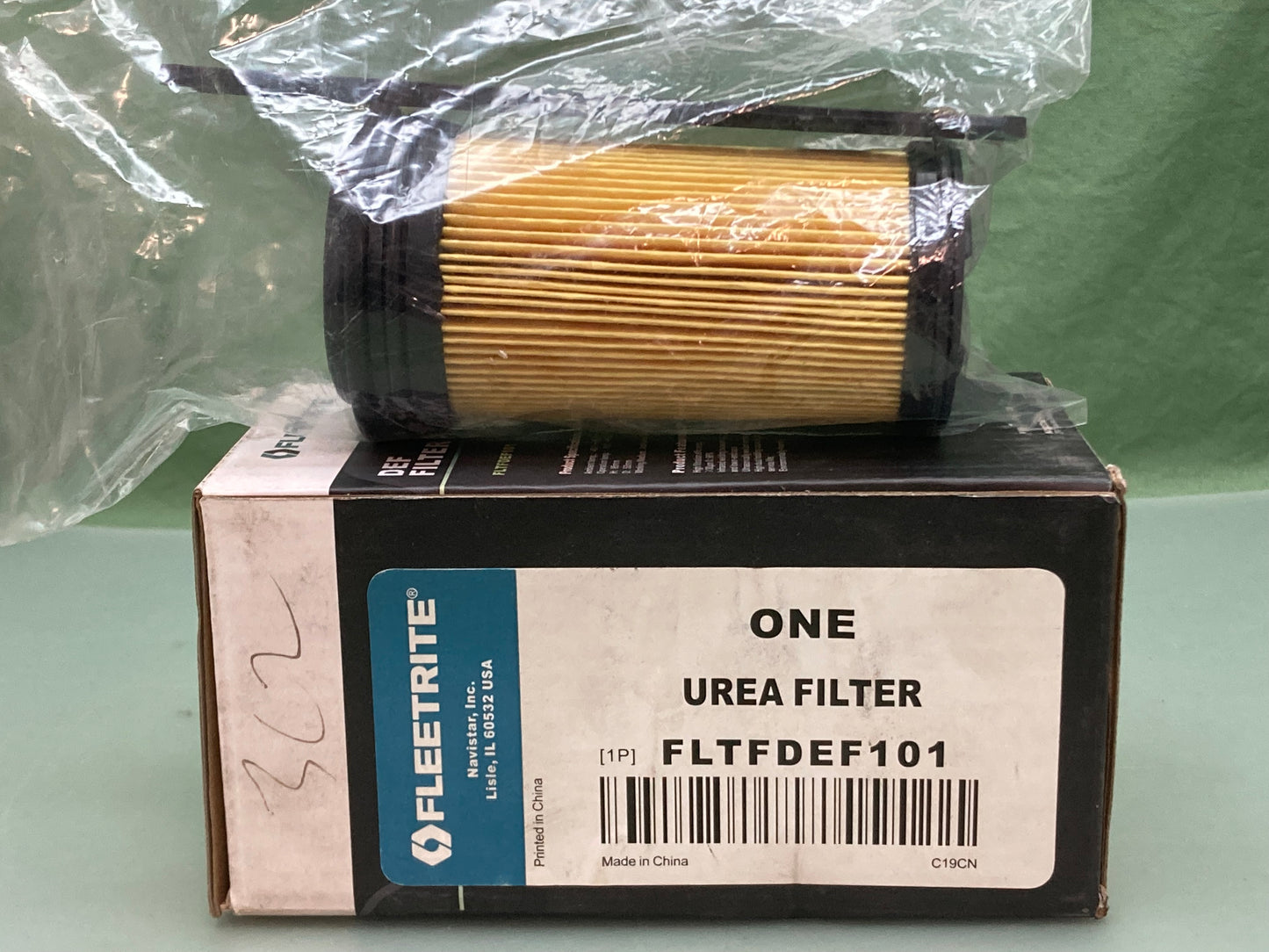 New Genuine Fleetrite FLTLDEF101 UREA  FILTER DIESEL EXHAUST