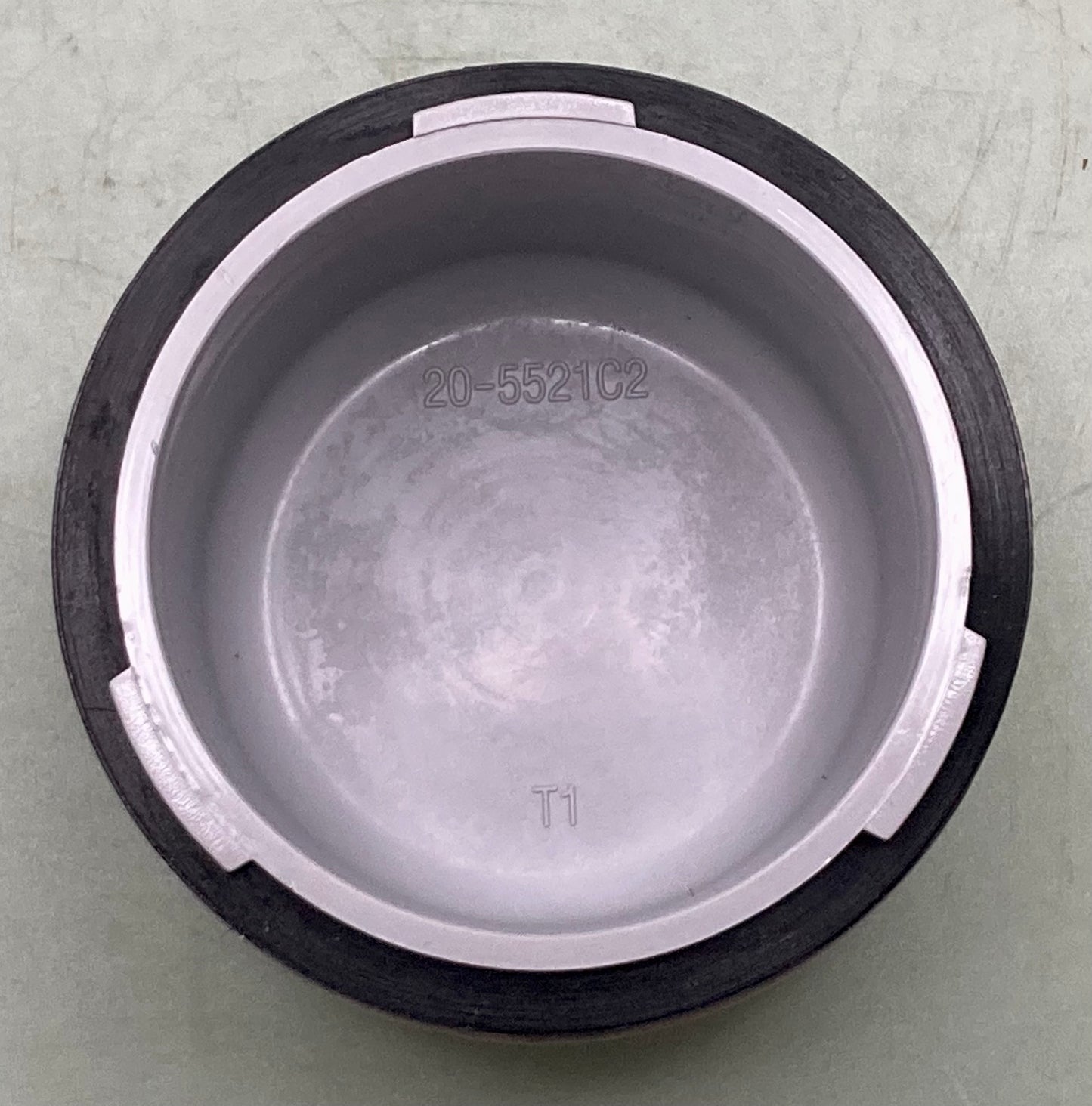 New Genuine International 2509599C92 Headlight Access Cover