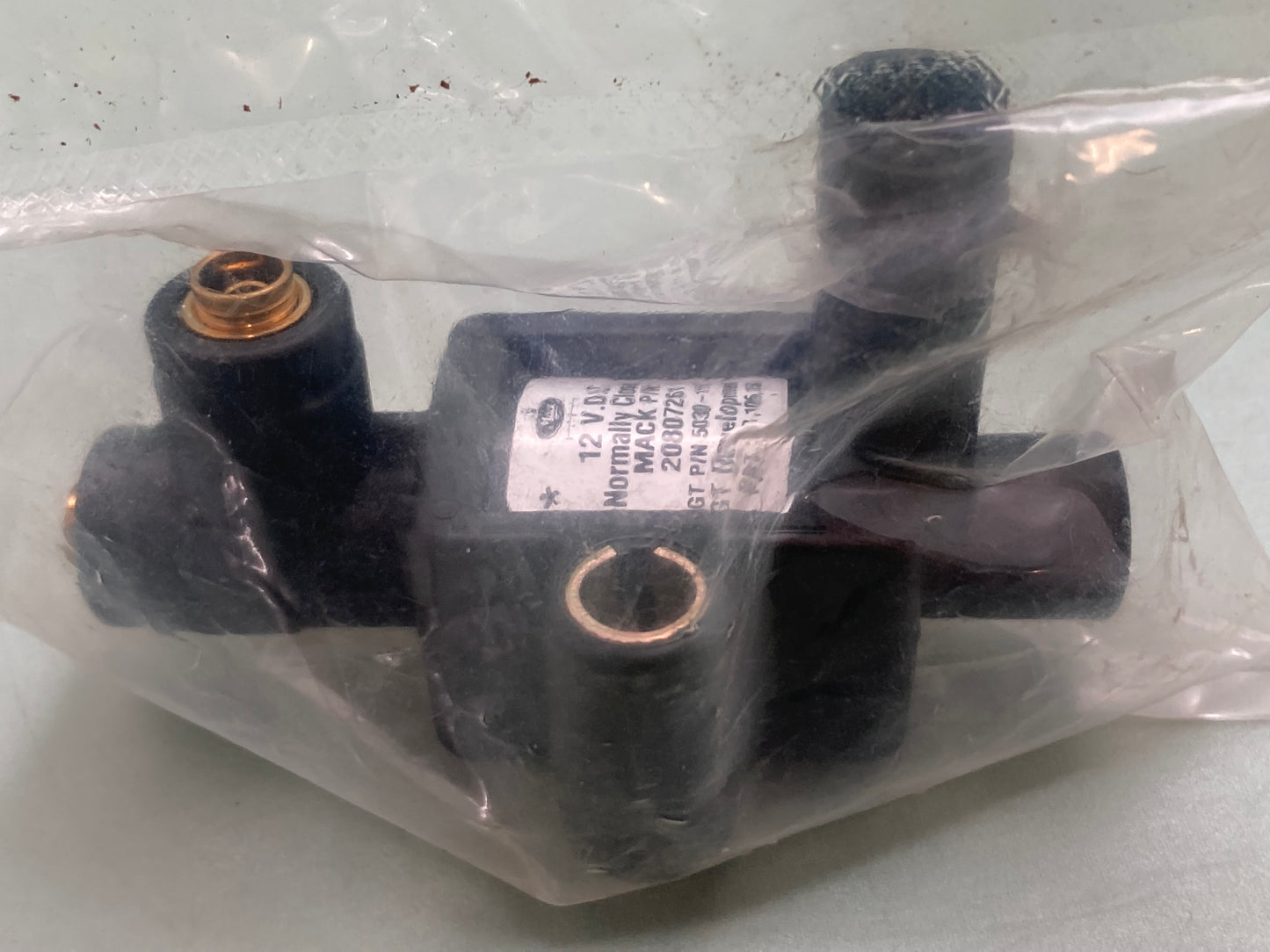 New Genuine Mack 20807261 Solenoid, 3-Way