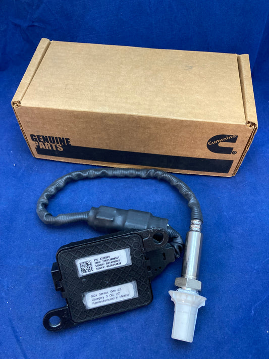 New Genuine Cummins 4326869RX NOX SENSOR