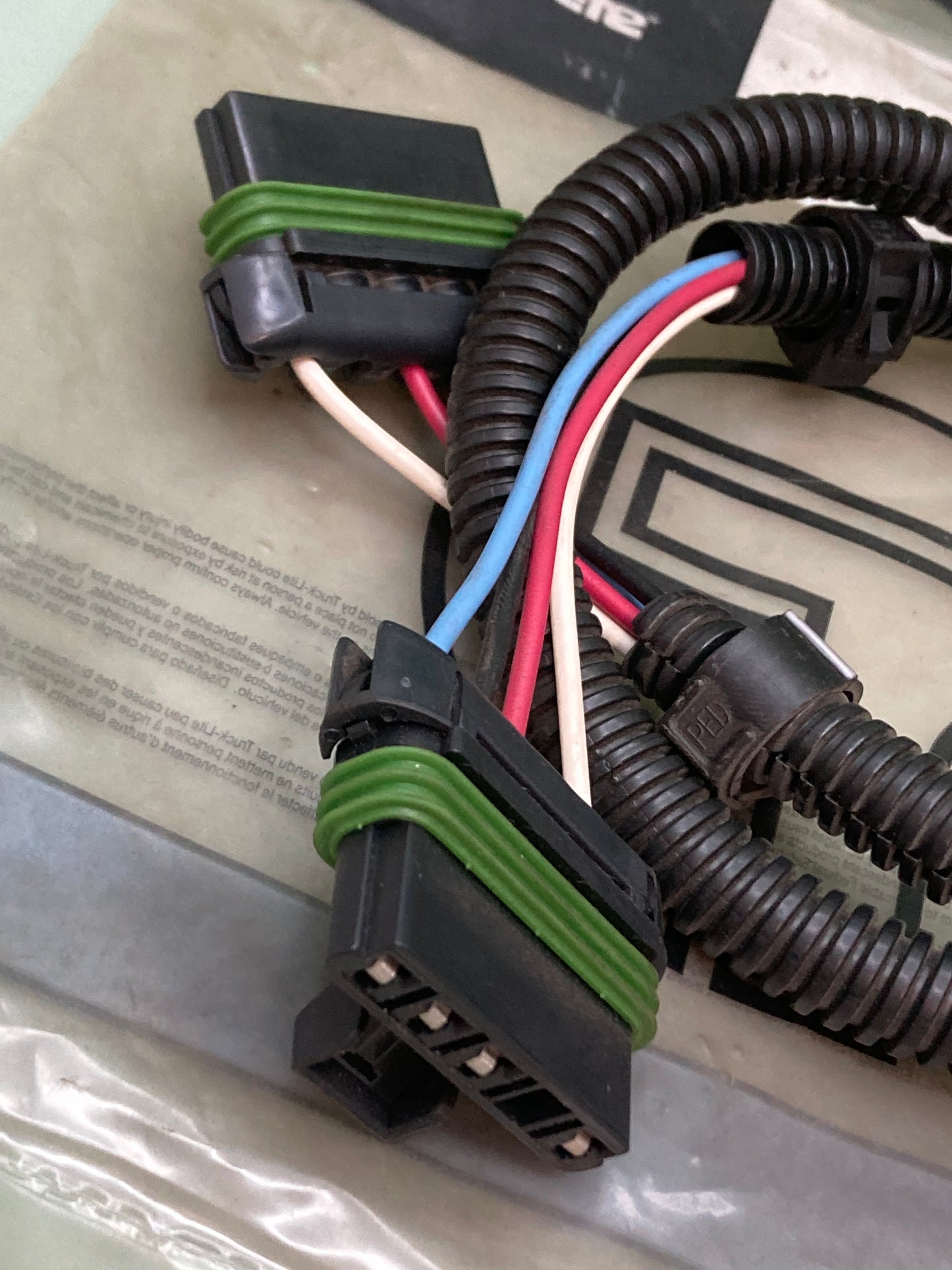 New Genuine Truck Lite 9469 HARNESS