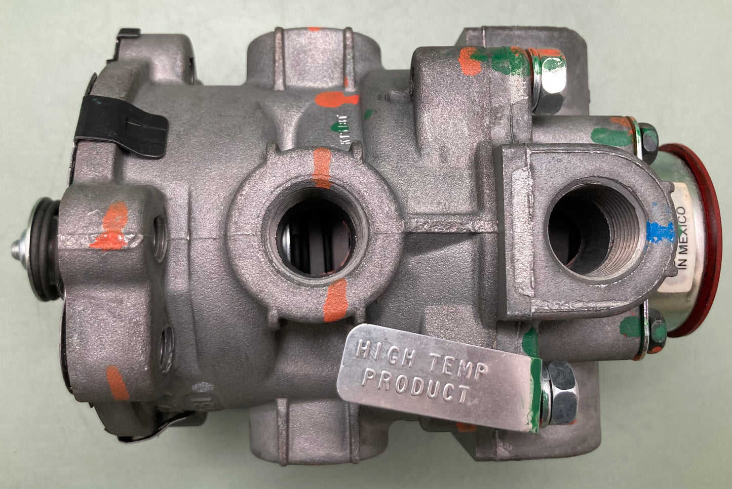 New Genuine Volvo 85153491 Foot Brake Valve