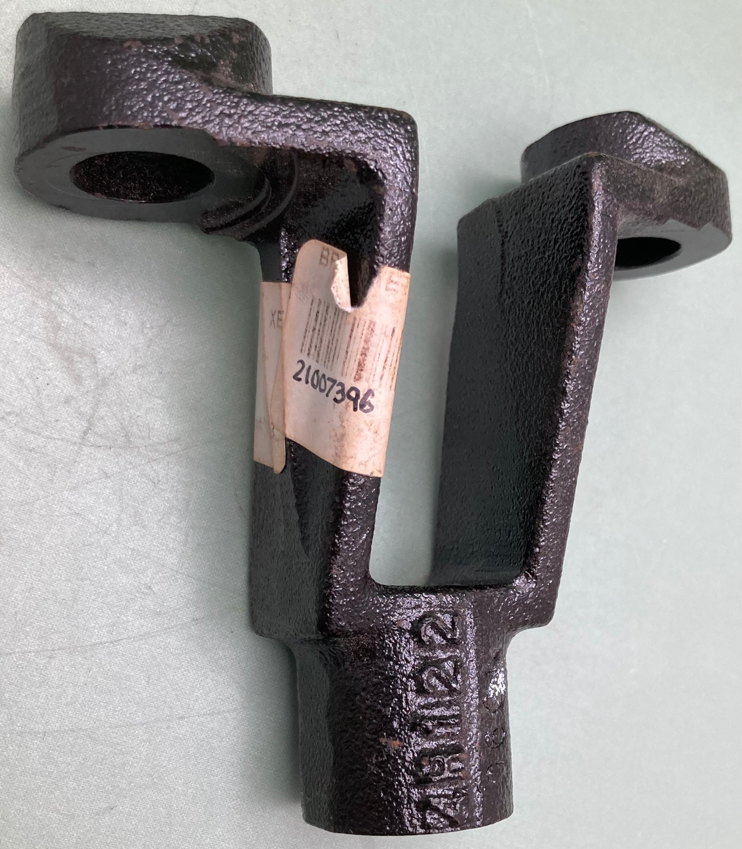 New Genuine Volvo 21007396 Multi-Purpose Bracket