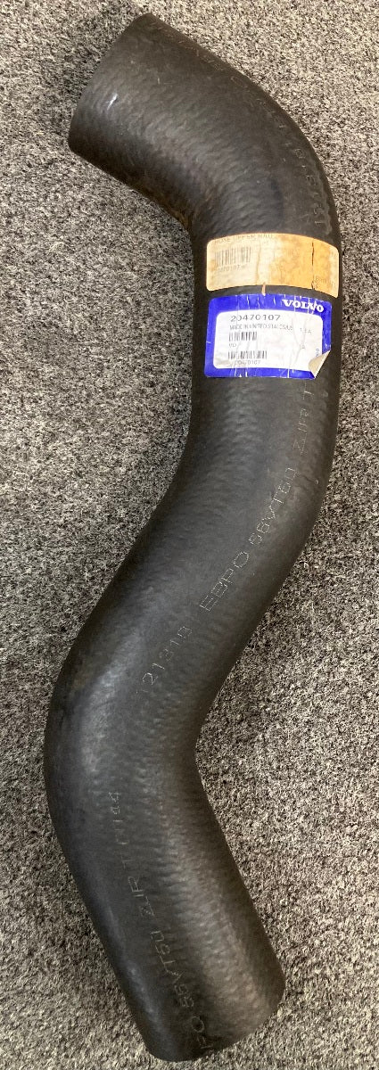 New Genuine Volvo 20470107 Upper Radiator Hose
