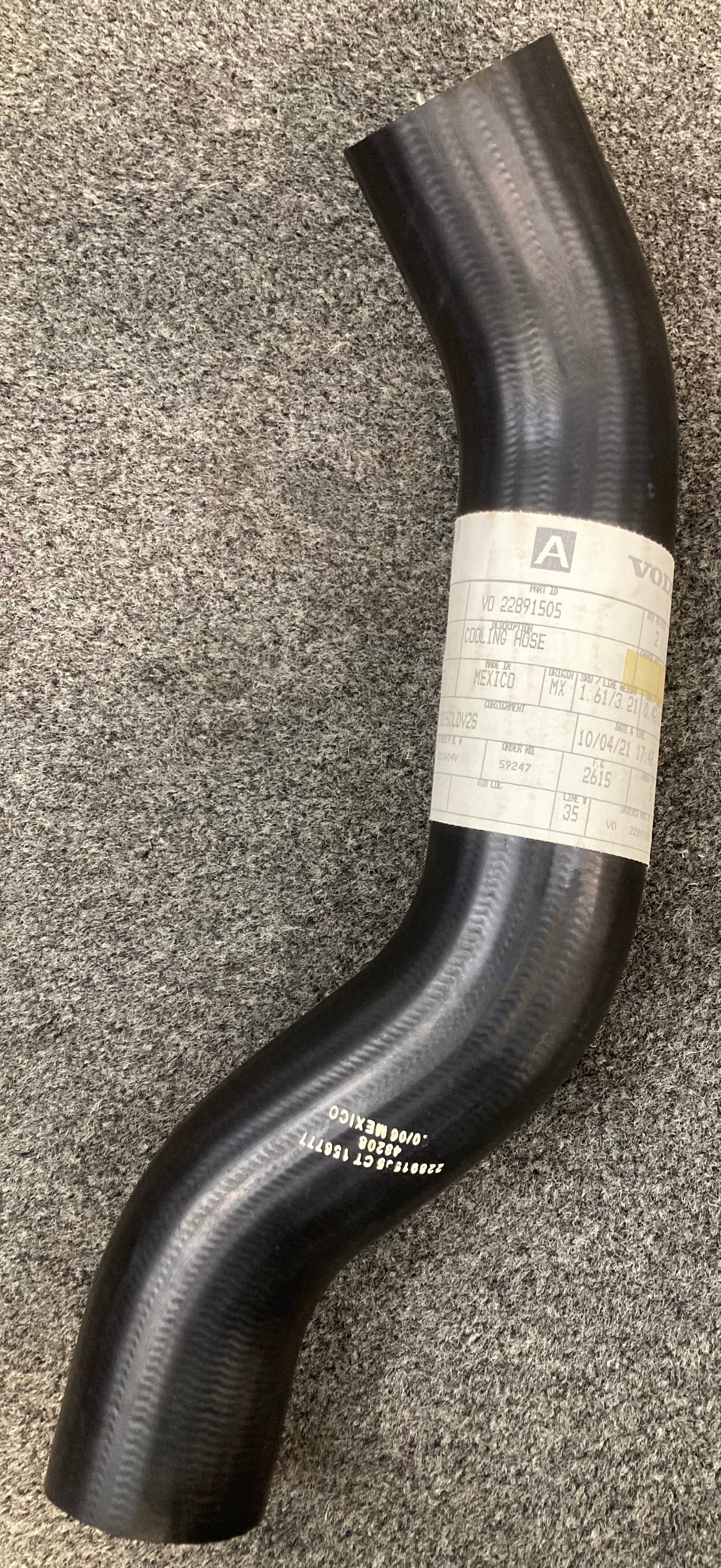 New Genuine Volvo 22891505 Coolant Hose
