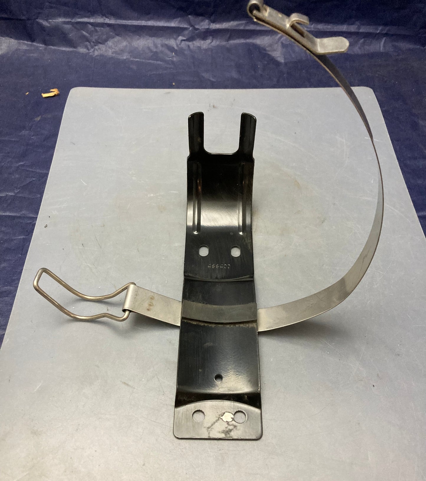 Replaces Kidde 466400 Mounting Bracket for 4-5lb Fire Extinguisher New
