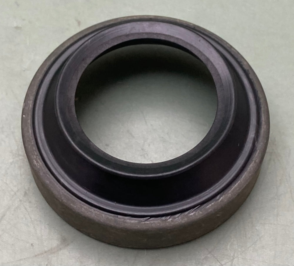 CNH N8812 Seal New Genuine