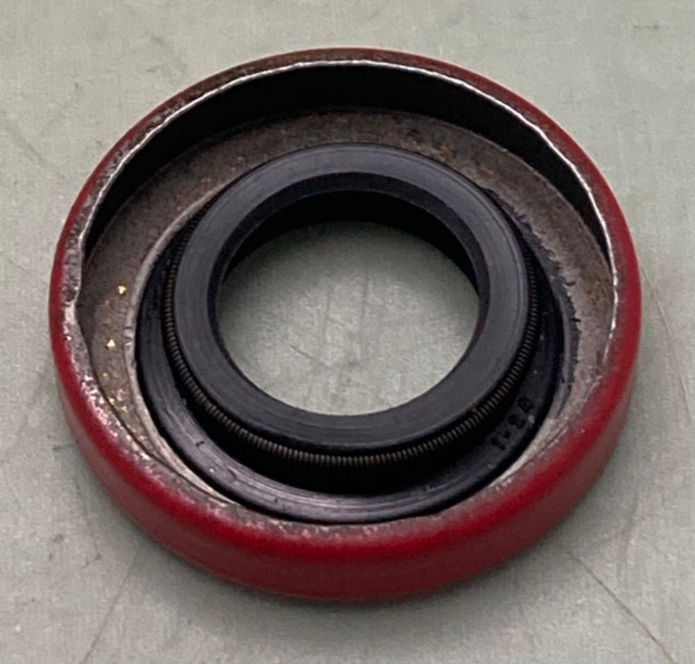 CNH Industrial 1963807C1 Seal New Genuine