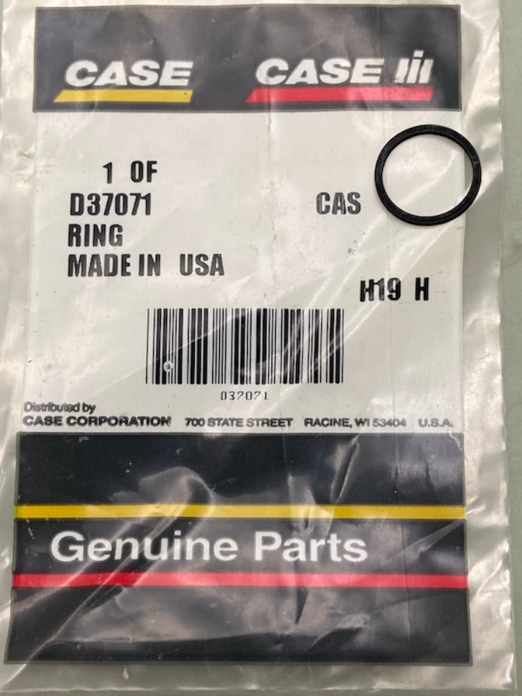 Case D37071 Ring New Genuine