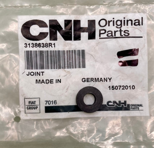CNH Industrial 3138638R1 Ring New Genuine