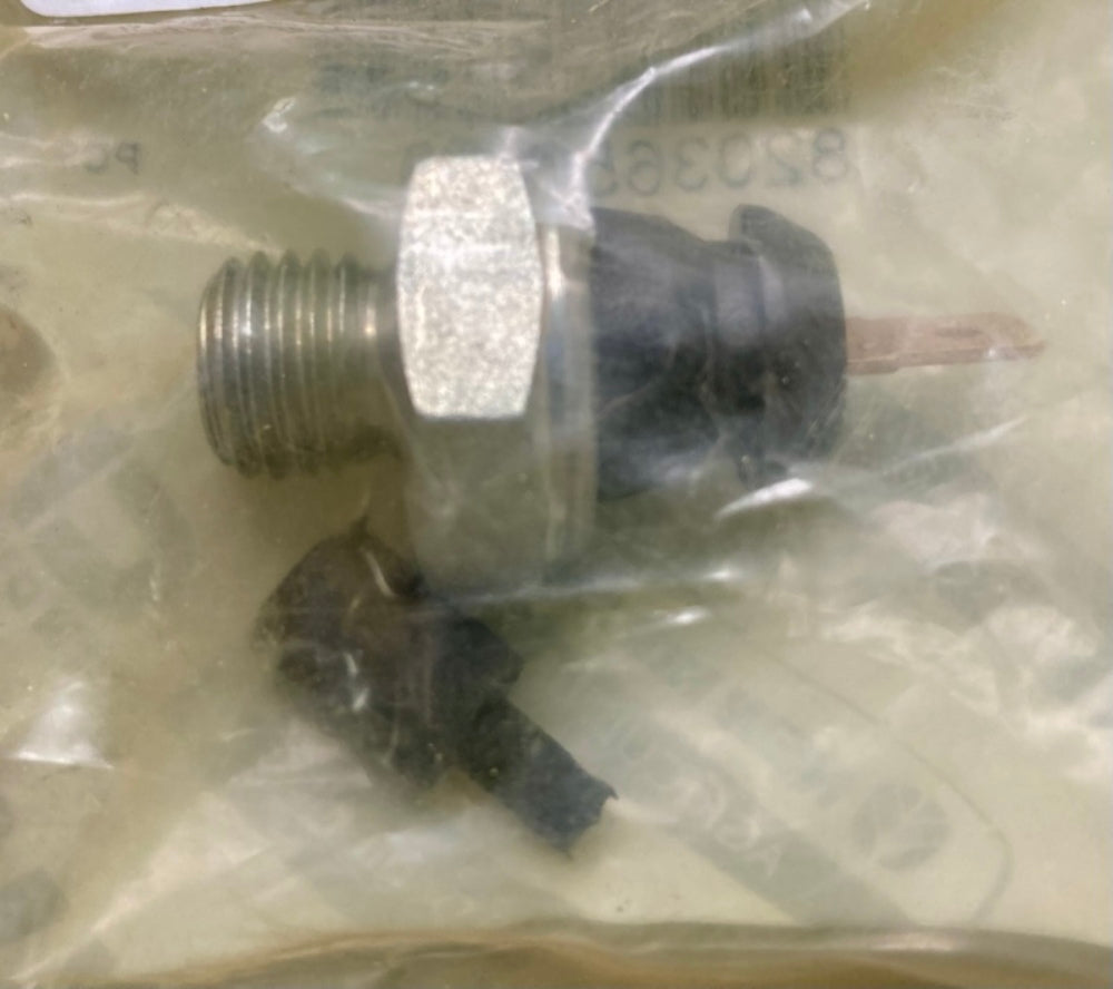CNH Industrial 82036587 Pressure Switch New Genuine