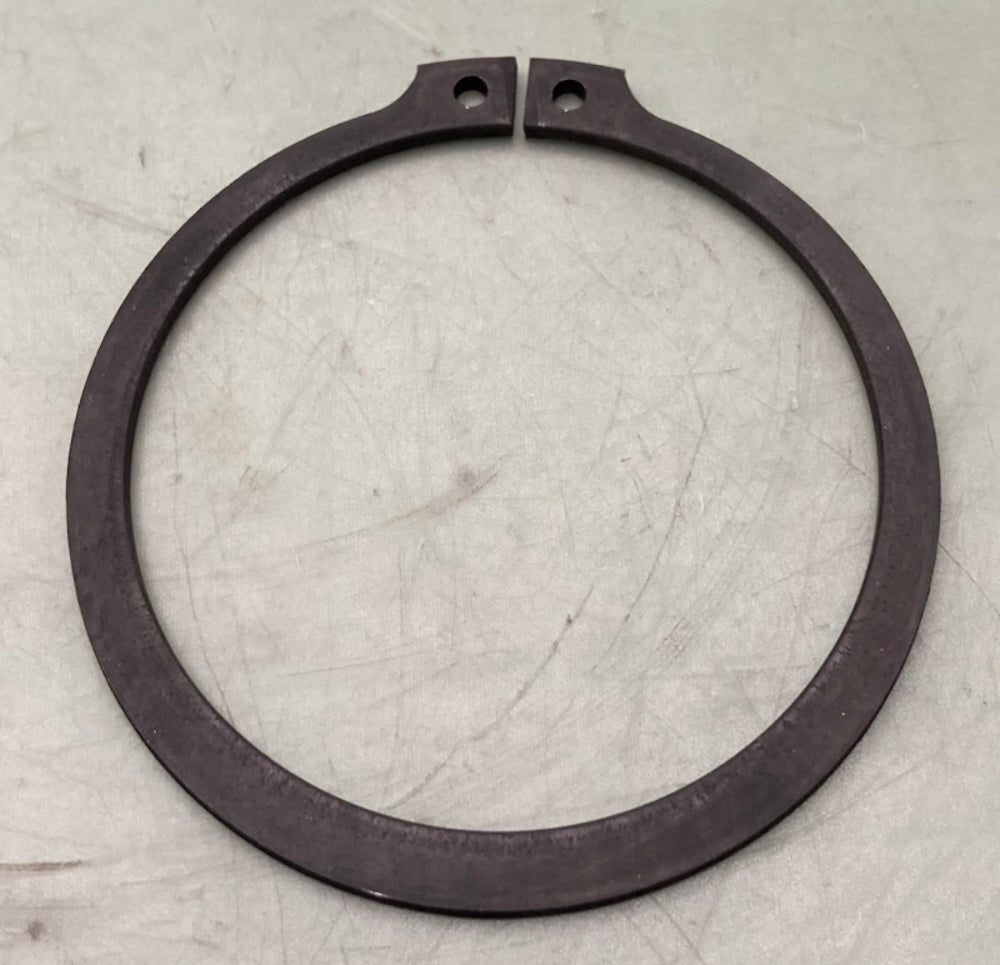 CNH 300637 External Snap Ring 70.96 mm ID x 2.5 mm Thk New Genuine