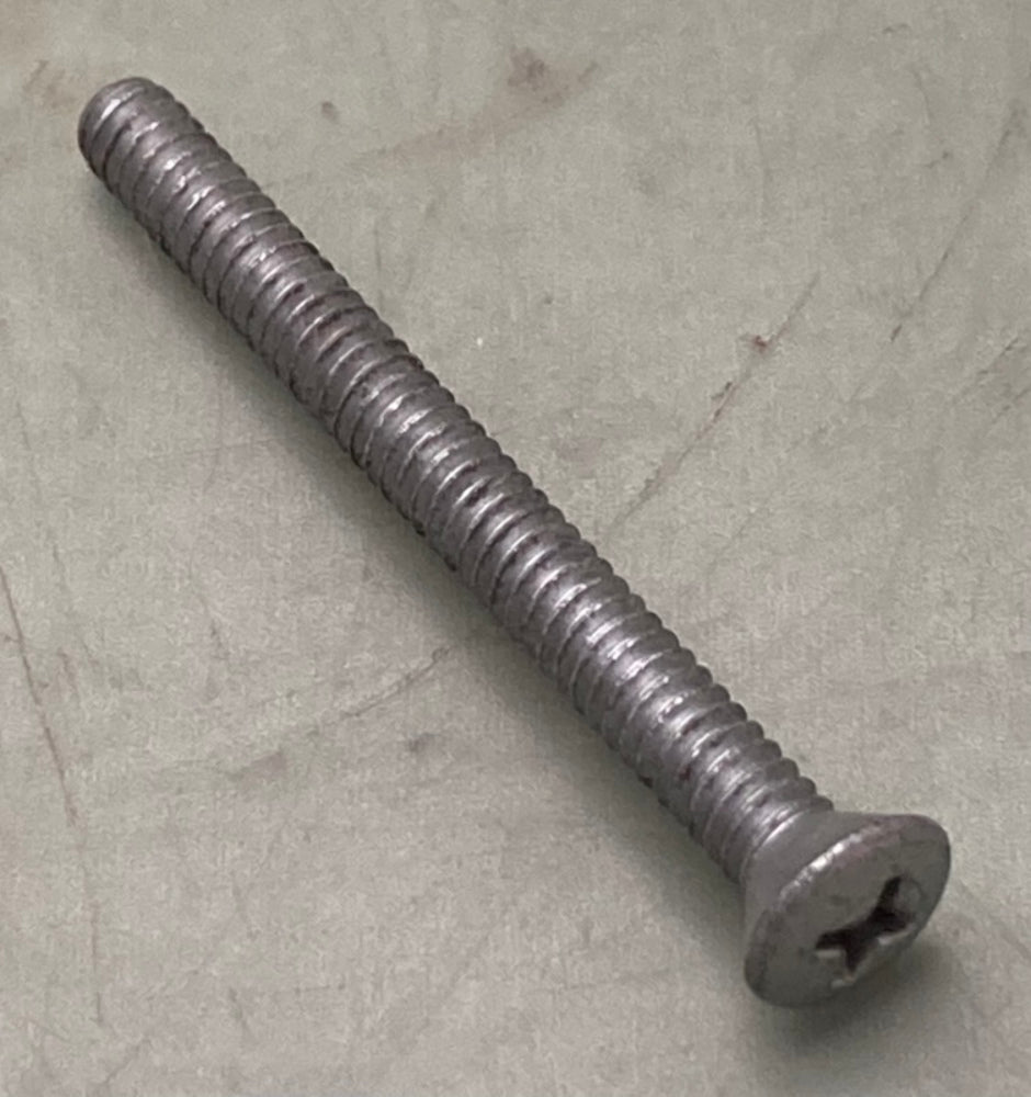 CNH 117068A1 Screw Self-Tap New Genuine