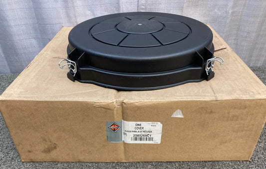 New Genuine International 2585269C1 Air Cleaner Cover, Navistar Compatible