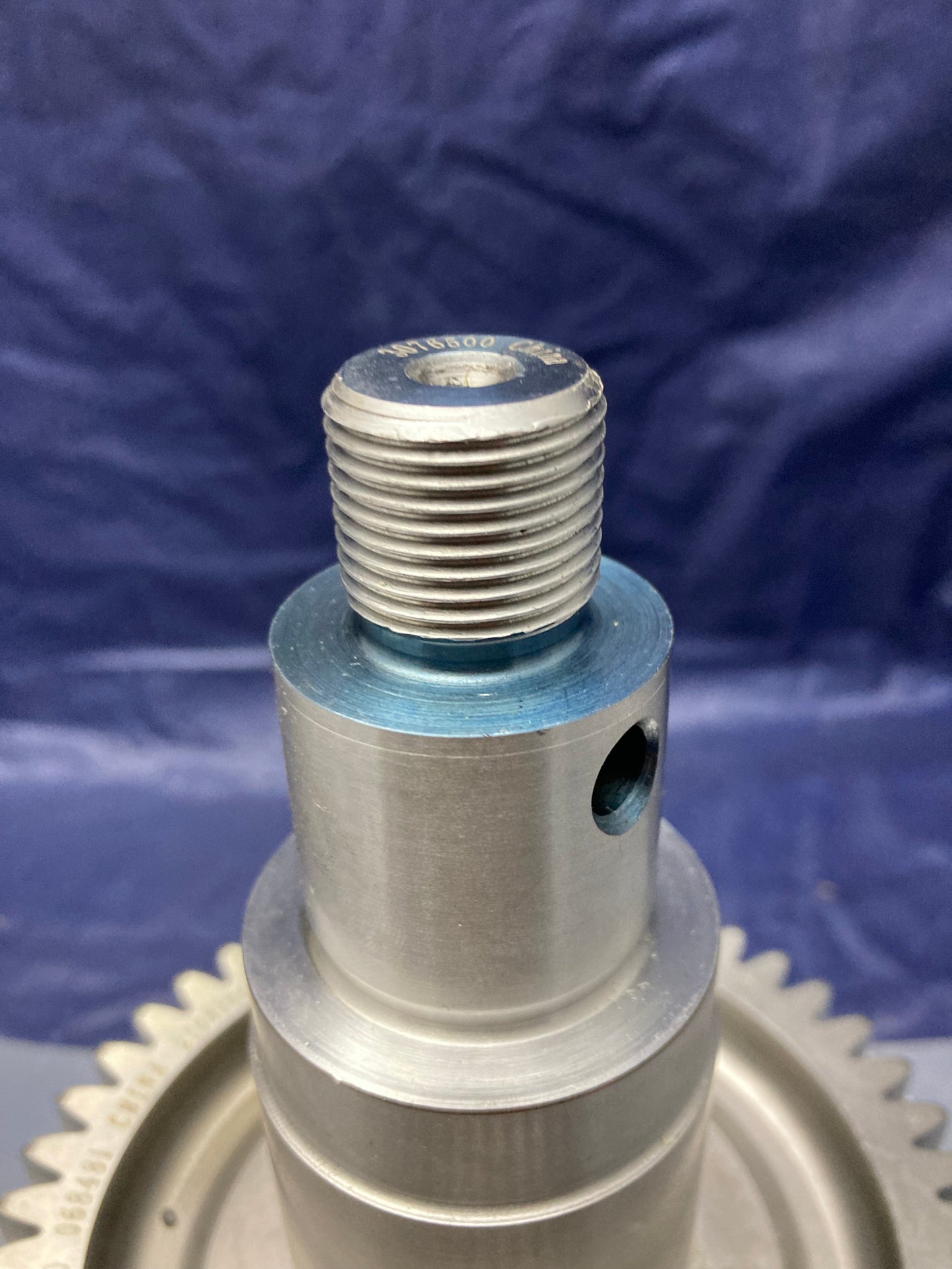 New Genuine Cummins 3078307 Engine Accessory Drive Shaft