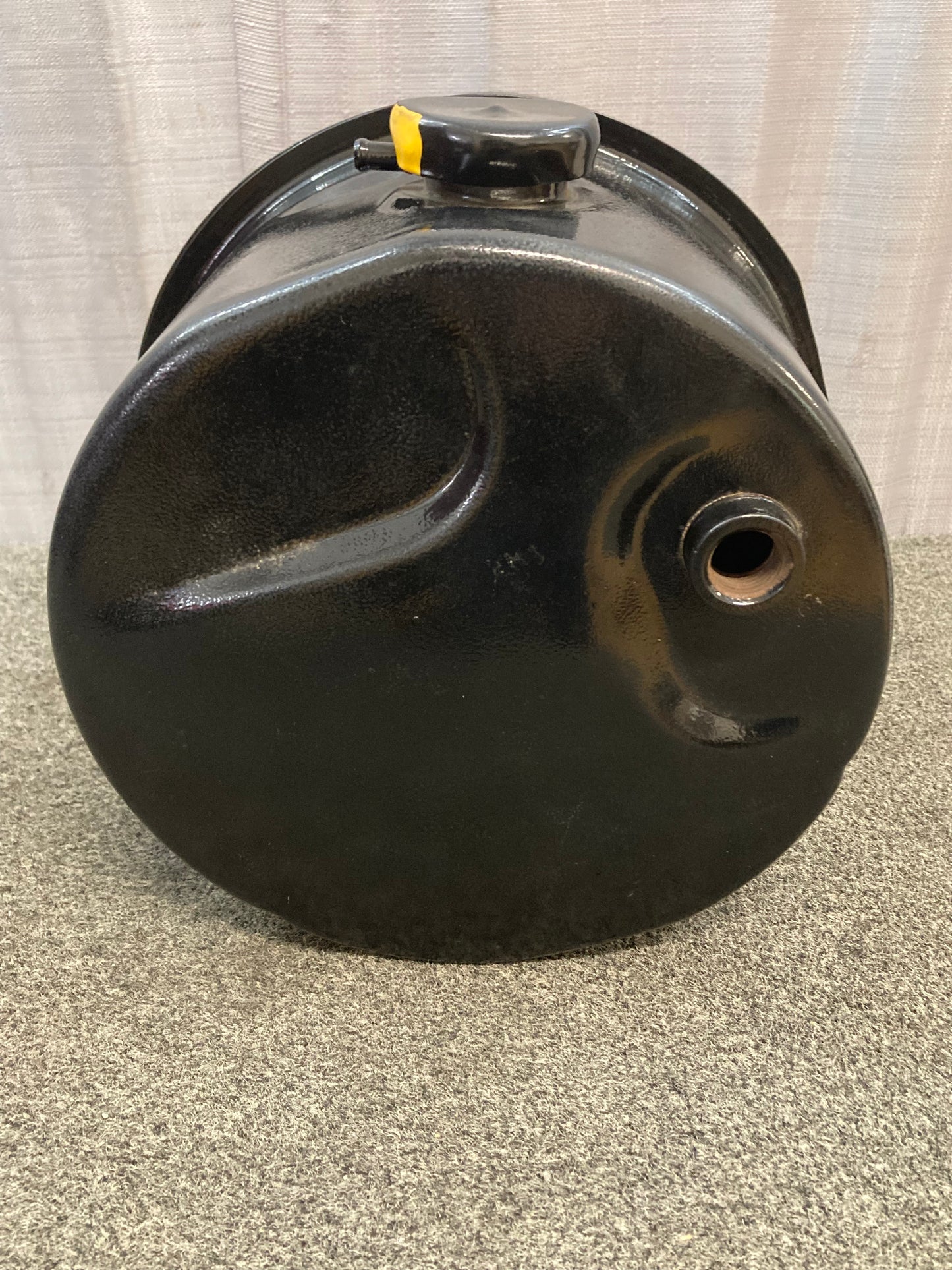 New Genuine International 1675831C1 One Tank