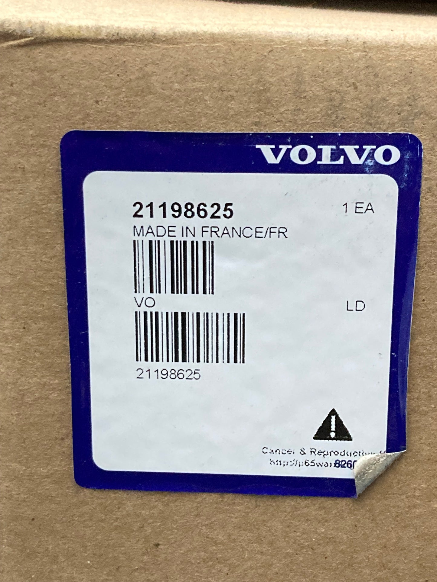 New Genuine Volvo 21198625 Brake Chamber