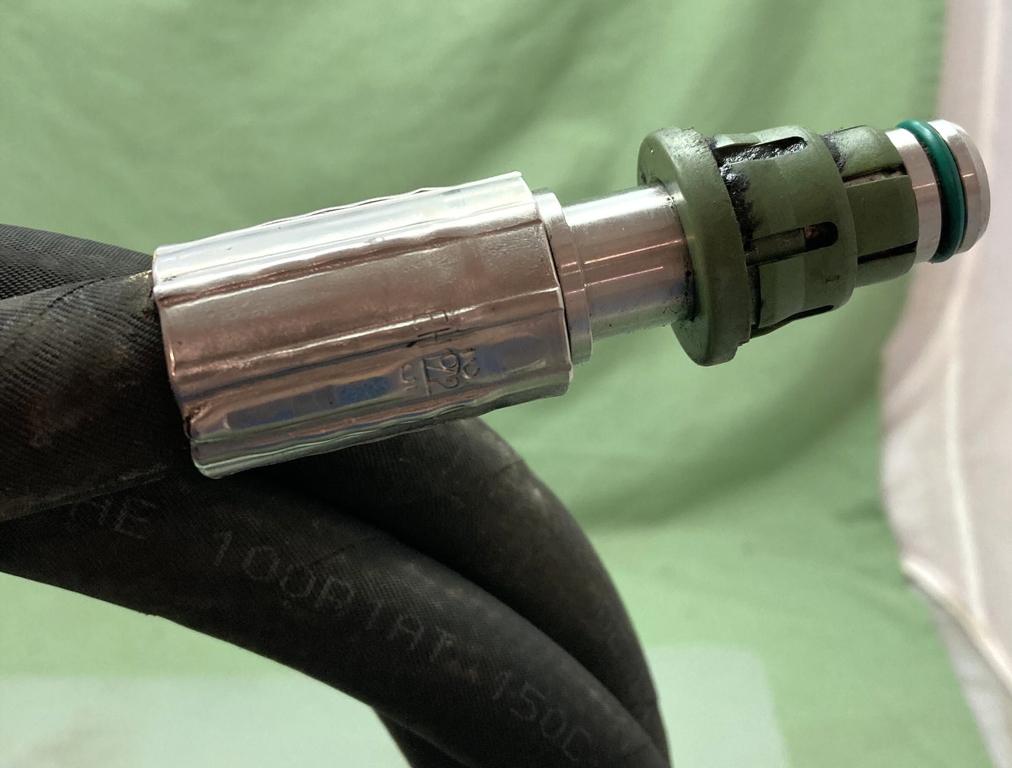 New Replaces Volvo 21881867 Hose