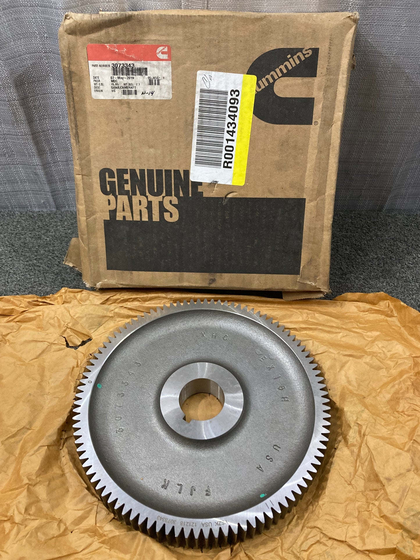 New Genuine Cummins 3073343 Camshaft Gear