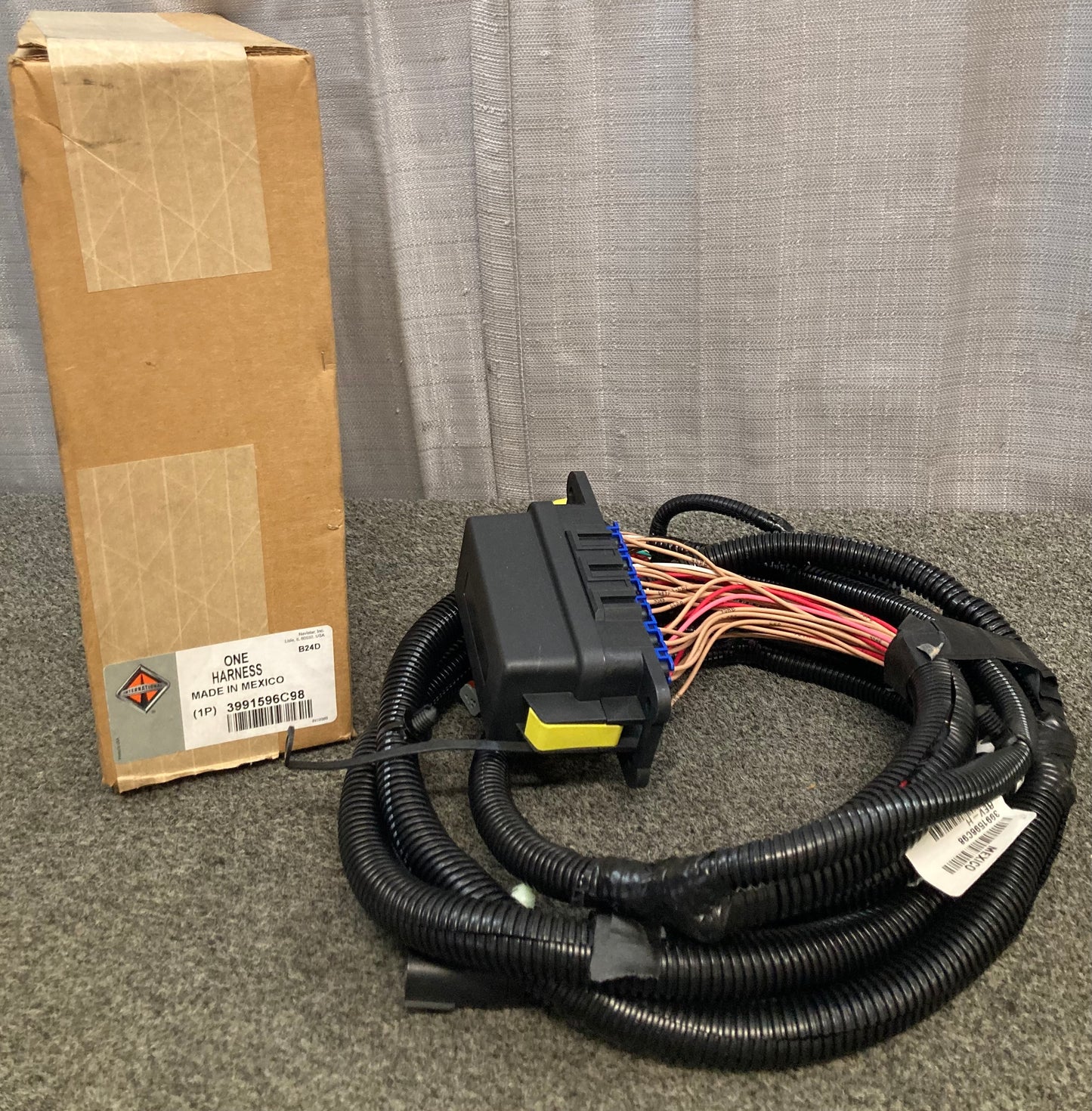 New Genuine International 3991596C98 Jumper Wiring Harness