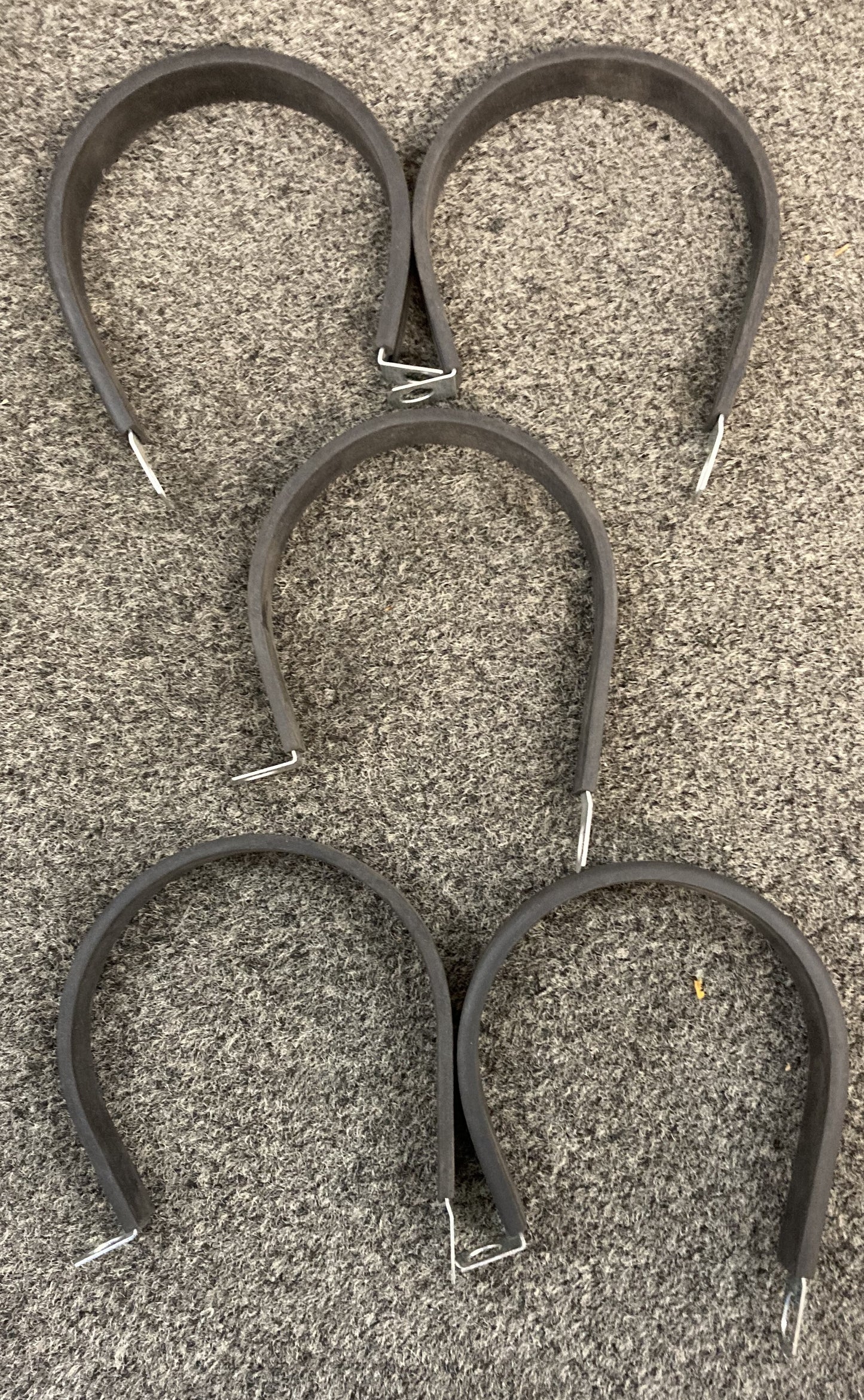 QTY 5 New Genuine Phillips 5-46301 Rubber Cush Clamp 3/8" MT 3"