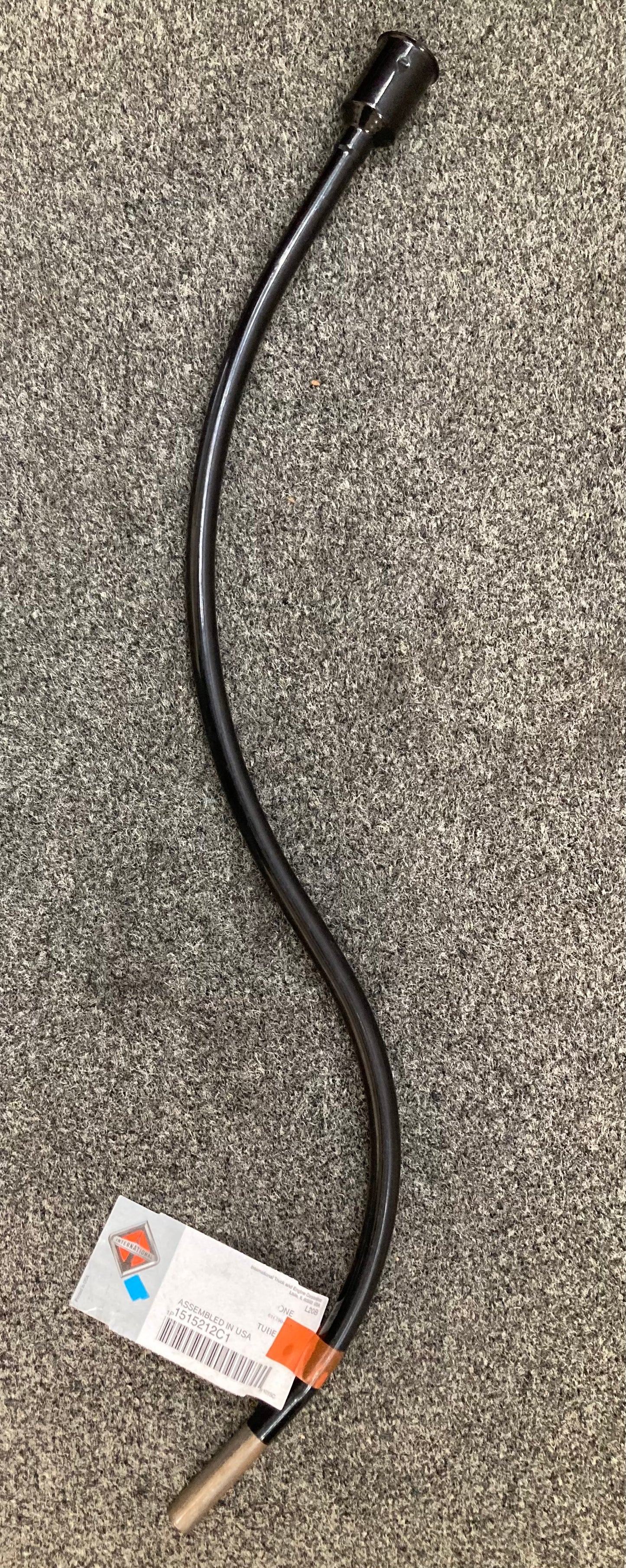 New Genuine International 1515212C1 Engine Oil Filler Tube