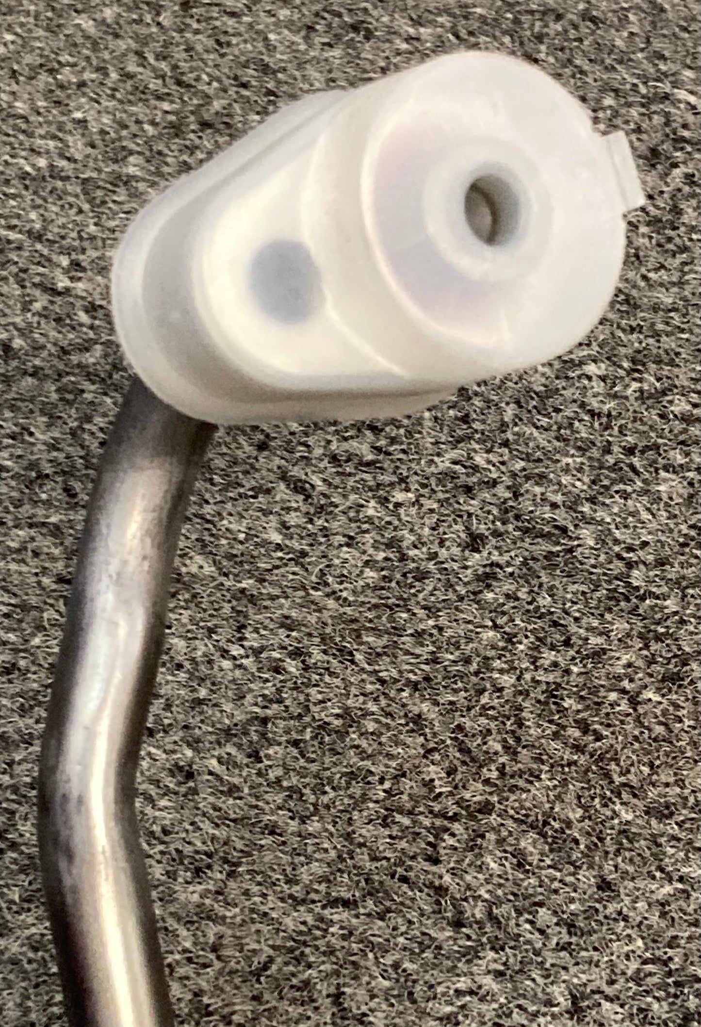 New Genuine International 4054705C92 Hose, A/C Comp to Cond Press
