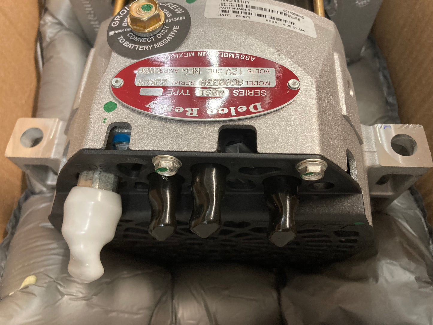 New Genuine Delco Remy 8600338 Alternator 40SI 12V 240A