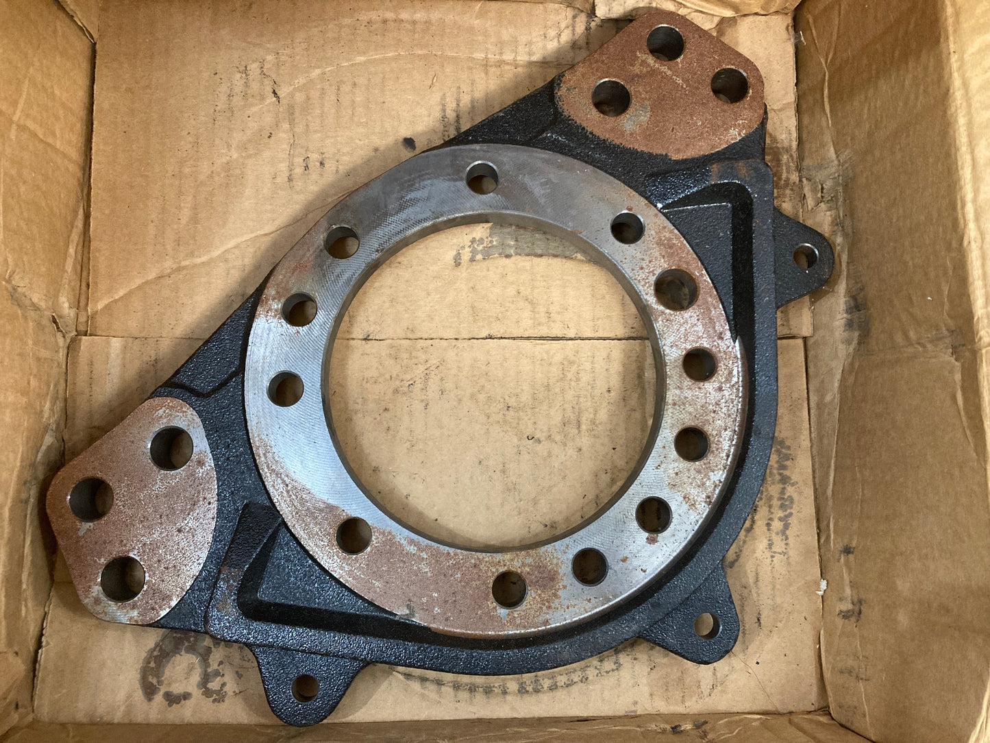New Genuine Volvo 21198665 Anchor Plate