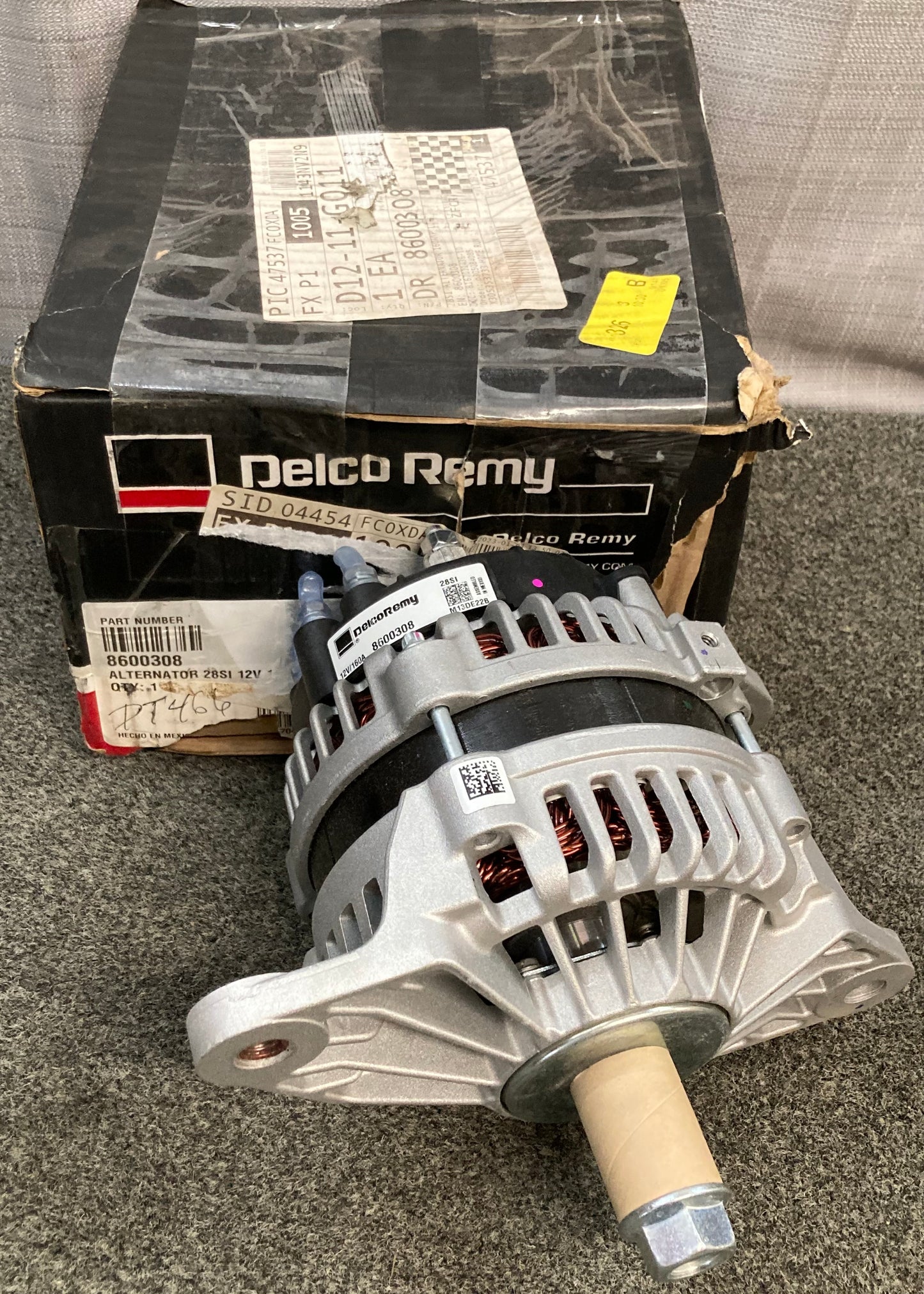 New Genuine Delco 8600308 Alternator