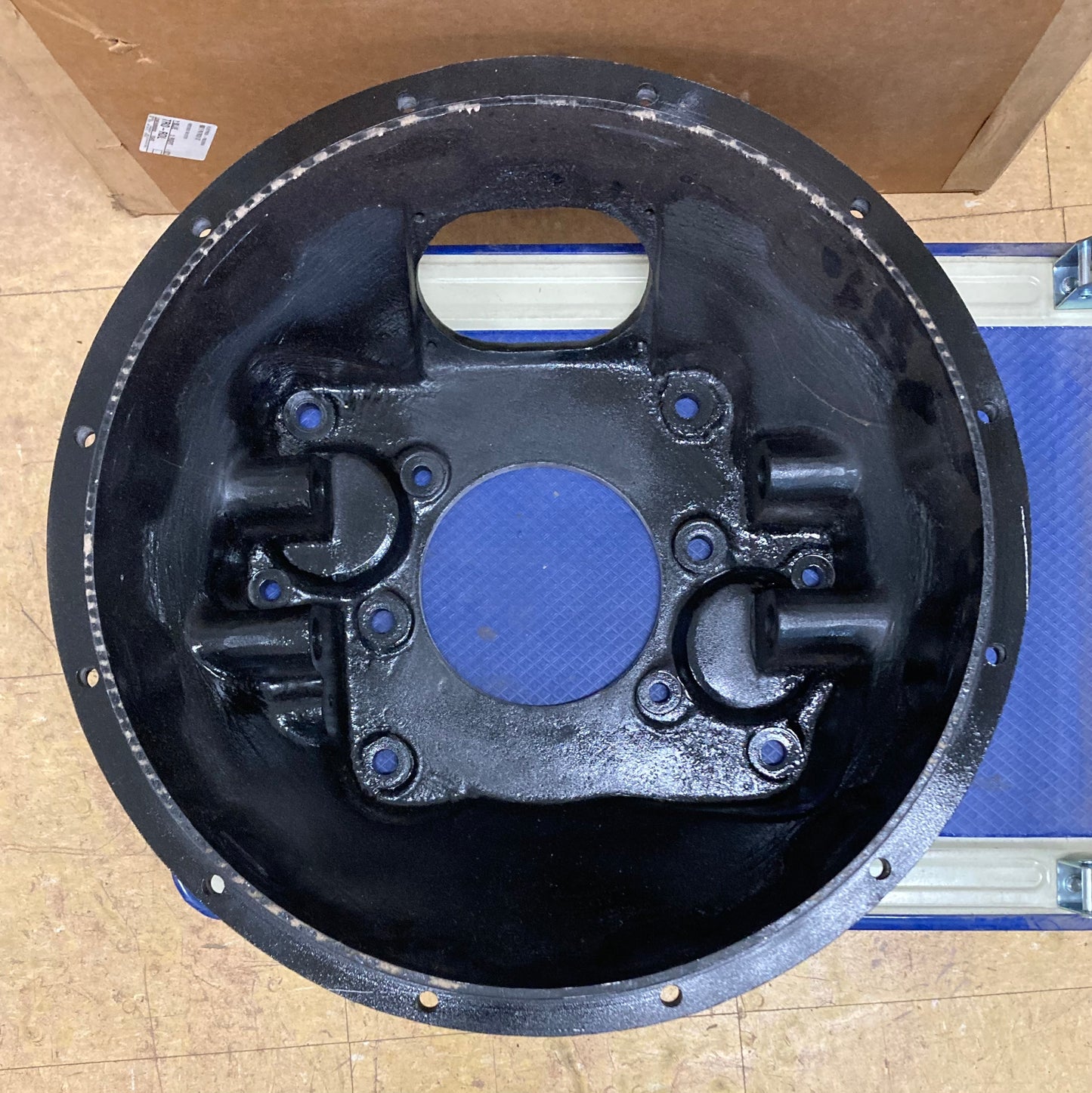 New Genuine Fuller K3671 Transmission Clutch Housing