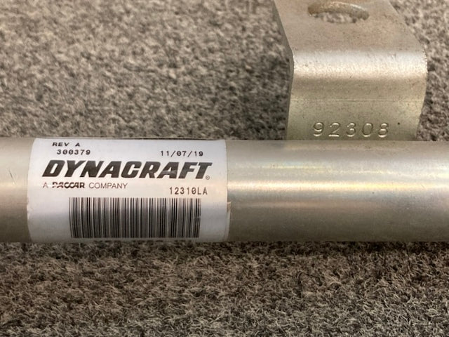Dynacraft V58-1050-131 HEATER RETURN PIPE Paccar New Genuine