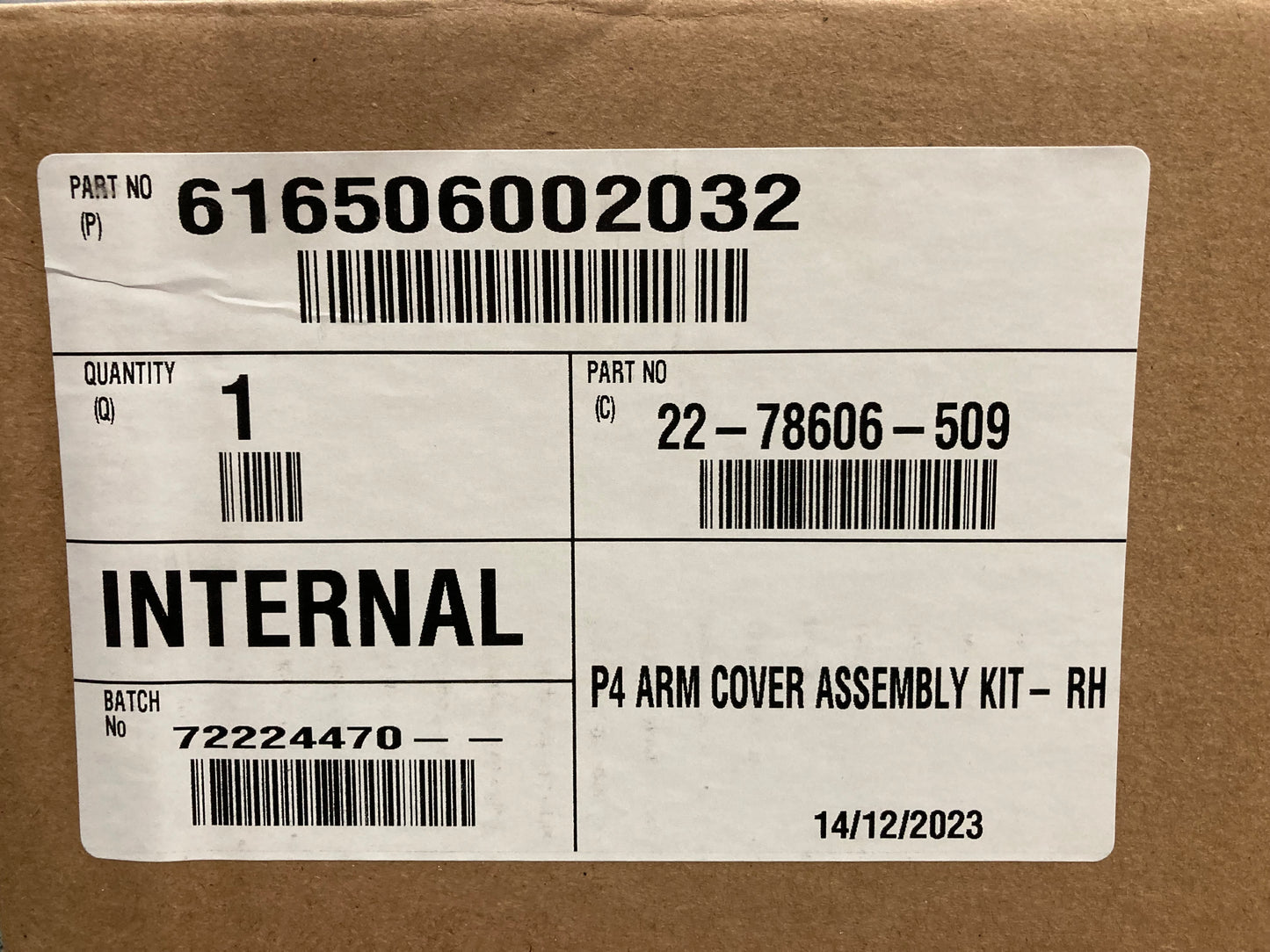 New Genuine Freightliner Freightliner 22-78606-509 P4 Arm Cover Assembly Kit RH  616506002032